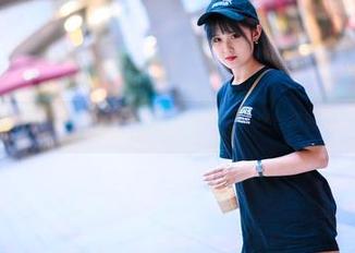 Akisoso秋楚楚的写真，下载后心里默念：这些秘密我能共享吗？