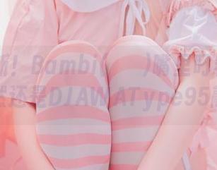 COS更新！Bambi(밤비)嘴里叼着翡翠榛子，果然还是DJAWAType95敲好看！