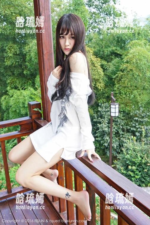 Feilin嗲囡囡 - 就是阿朱啊的黑白写真集——下载后能否找到那一抹色彩？