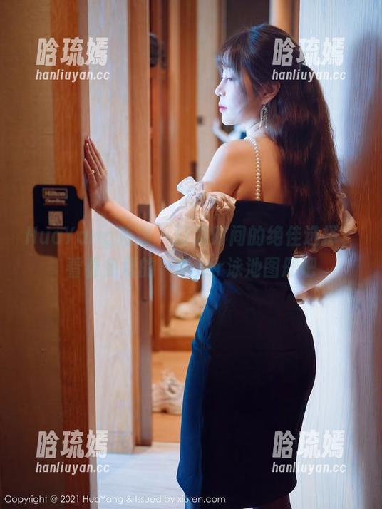 HuaYang花漾 - 打发时间的绝佳选择，看看免费的玥儿玥er泳池图册吧