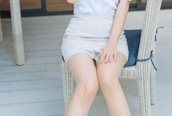HuaYang花漾 – 免费的居家图册：玥儿玥er那没洗的袜子也能成特色！