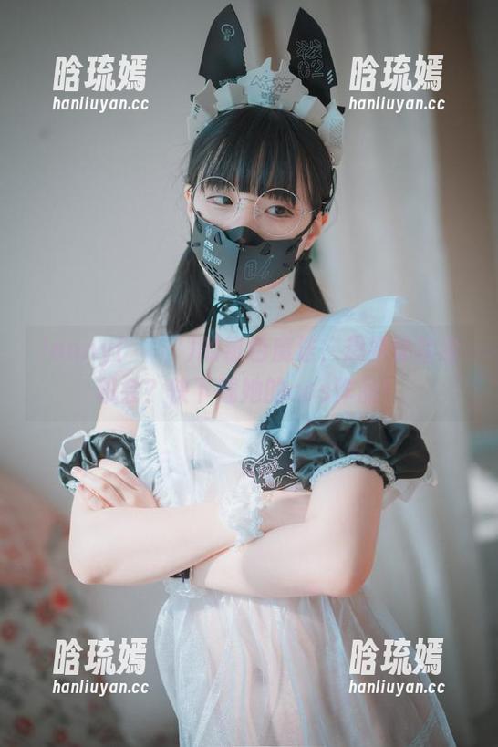 Jenny(정제니)的粉色魔法，想要体验金机会？快下载她的cos作品！