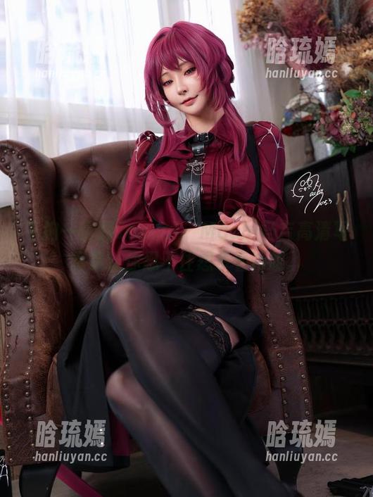 不拘一格的Casual，Machi马吉高清写真集让你忍不住想多看两眼。