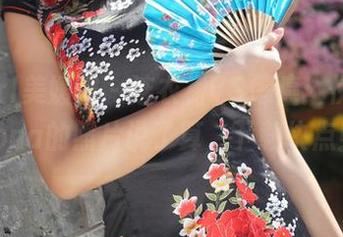 MyGirl美媛馆 – 连衣裙VS懒癌：伊雨蔓Fiona的照片说了算，下载快点！