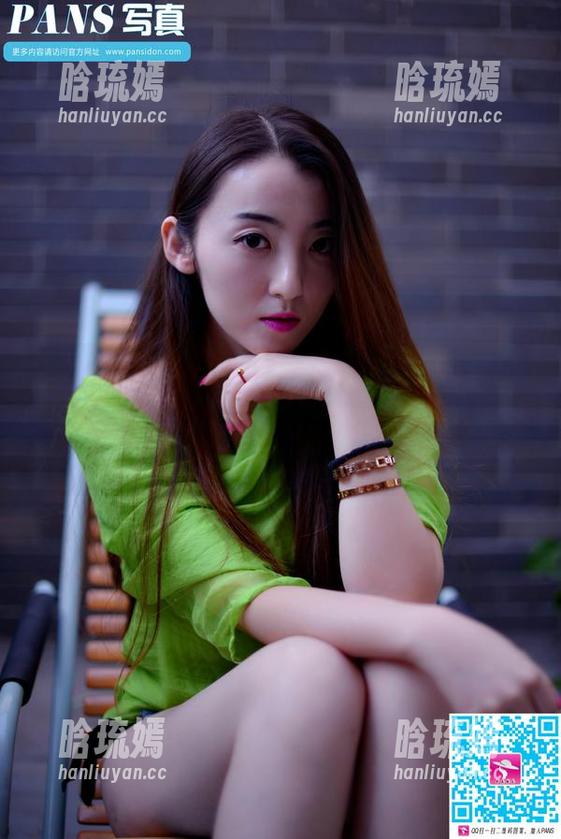 PANS写真 - roro穿上体操服，写真里的她就成了运动场上的女神，摄影师果然有点功底！