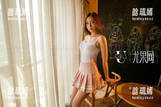 UGirls尤果网 - 李莉莉泳衣原图，心想她怎么敢这么拍！内心有个小剧场在飘荡…