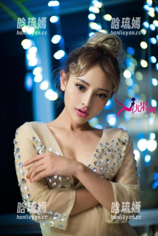 UGirls尤果网 - 王瑞儿的秘书合集：别担心，文件都在这里！