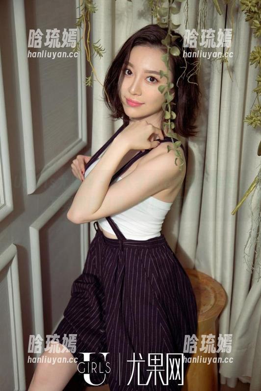 UGirls尤果网 - 他人学妹不如我王瑞儿，写真照进图册，滑稽又可爱。