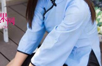 UGirls尤果网 – 免费下载若彤BOOMBOOM的裸足，保证看了后你不只会“肆无忌惮”。