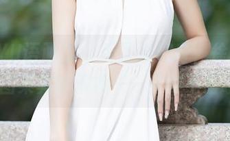 XIAOYU语画界 – 无圣光加身，徐莉芝的JK图集真的很撩——身材不错哦！