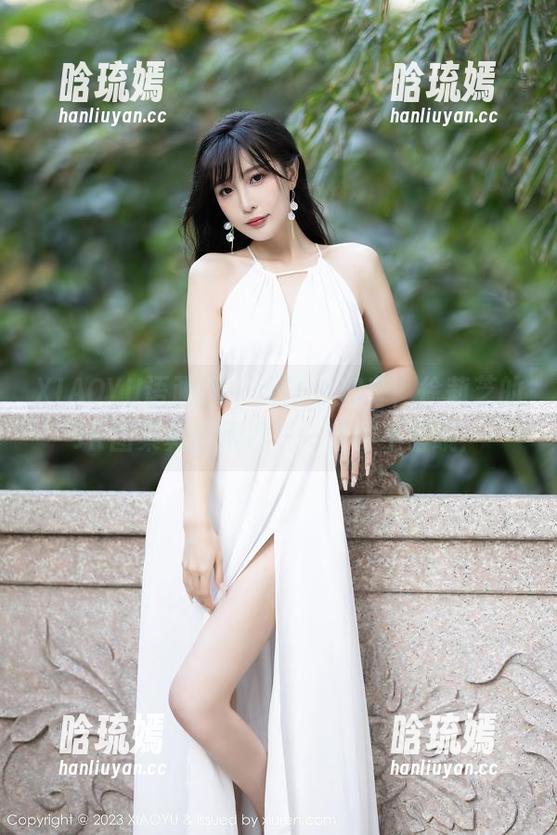 XIAOYU语画界 - 无圣光加身，徐莉芝的JK图集真的很撩——身材不错哦！