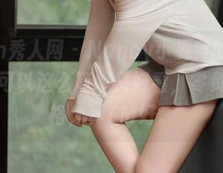Xiuren秀人网 – Nancy小姿穿的白衬衫，怎么可以这么简单又好看，零负担的风格，真TM好。