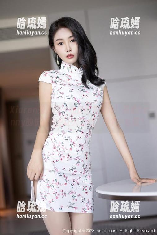 Xiuren秀人网 - 私房图集时间！丹妮Danny的长腿有点让人分心，开个小会吧？