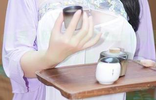 Xiuren秀人网 – 小樱花baby的最新图片，不知道藏了啥小秘密呢？