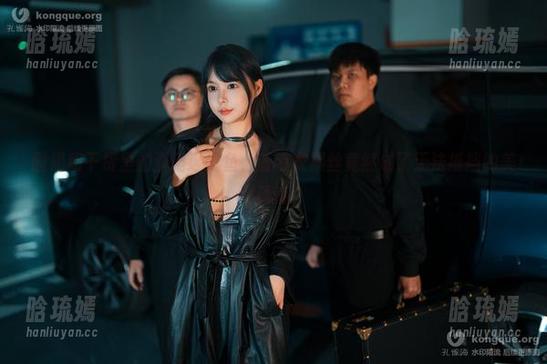 酸奶和干货里的亚马逊鲶鱼，蓝毛衣黑丝竟然成了无法抵挡的美图诱惑！