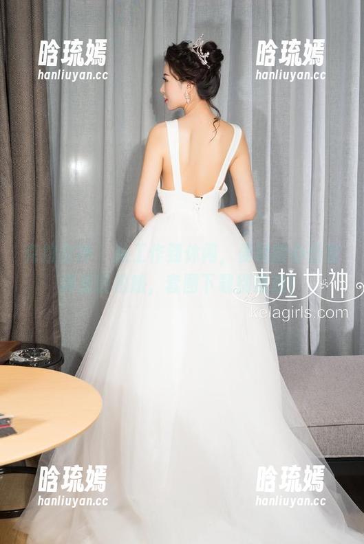 克拉女神 - 从工作到休闲，姜璐的办公室满是轻松感，套图下载别错过！
