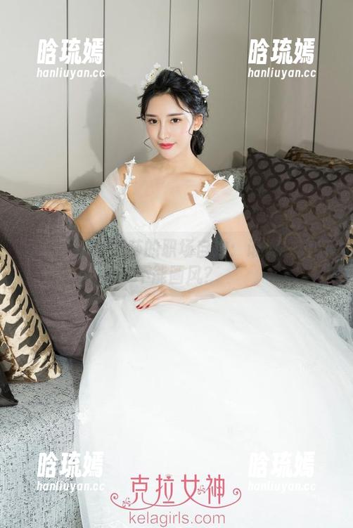 克拉女神 - 瑞莎的职场自拍：谁说办公室不能画风？