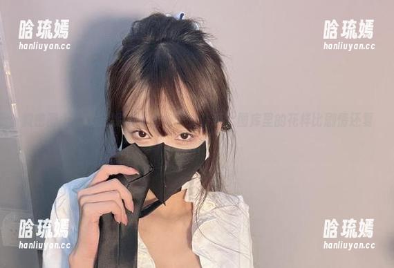 微密圈 - 当兔宝妮to穿上格子女仆装，图库里的花样比剧情还复杂！
