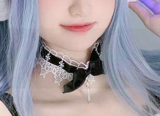 认真又很随意，千阳快起床私房写真“露西娅”让人浮想联翩