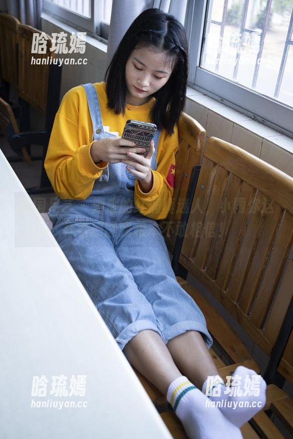 南国足艺-小雨 南国足艺 - 脚底的红润真迷人,小雨你这样看原图我根本不敢相信!