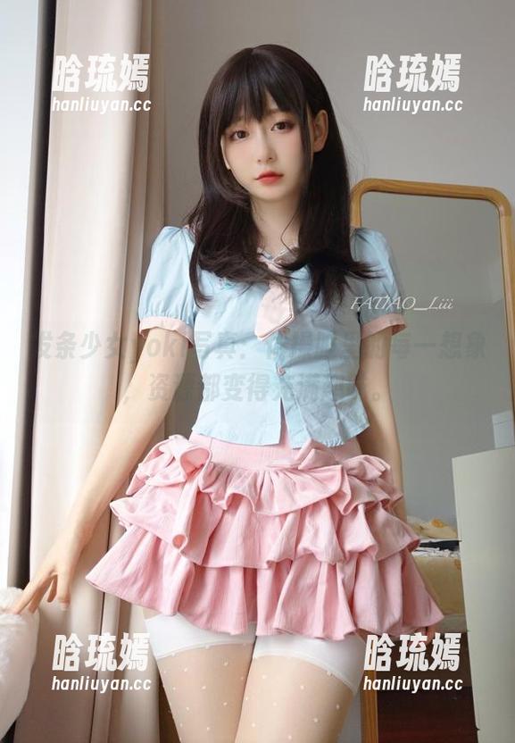 发条少女yoki写真：体操服里的每一想象，资源都变得充满趣味。