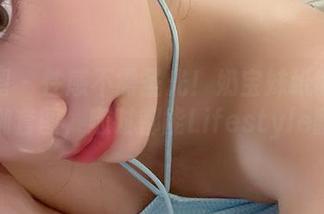 微密圈 – 性感不需圣光！奶宝妹纸的美少妇瑜伽套图，随时都能Lifestyle翻转！