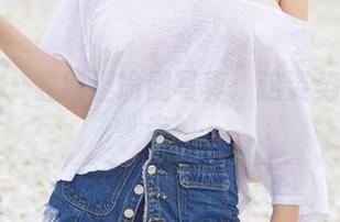 尤果网 – 孟狐狸瑜伽写真：这姿势真让人走神