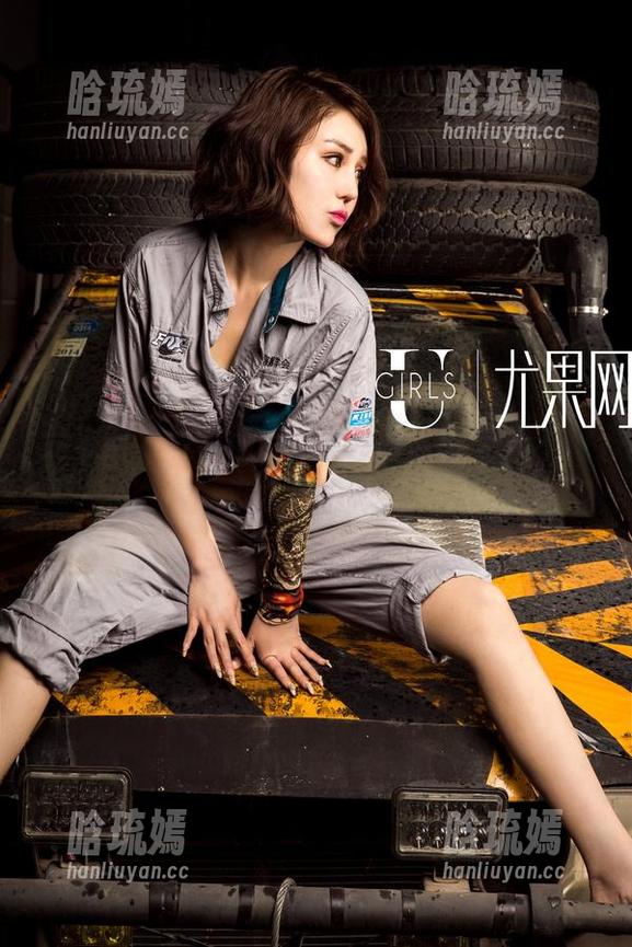 尤果网 - 杜小雨晒泳装图集，这夏天不怕没水玩了吧？