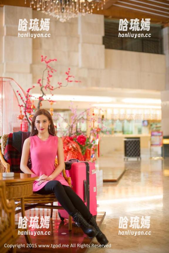 推女神 - 刘钰儿的棉袜照，真搞不懂高清图库是怎么做到的！