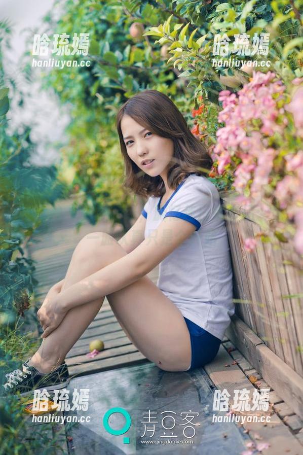 推女神 - 劲爆在线，施忆佳日常作品：这一脸认真只是个开始
