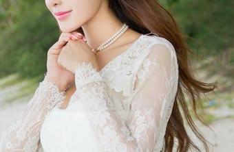 推女神 – 独特的丝袜展，莫雅淇的图包，不看后悔