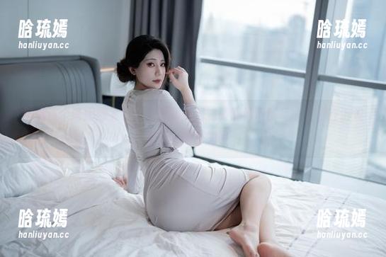 魅魔这个词用得太好了，星澜是澜澜叫澜妹呀的每一张都在诉说着什么偷偷的事。