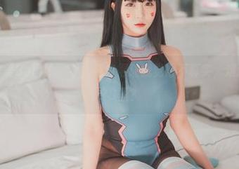 原图里的普美Bomi(보미)，纯白得让我觉得不真实，难道我们都在PS里？