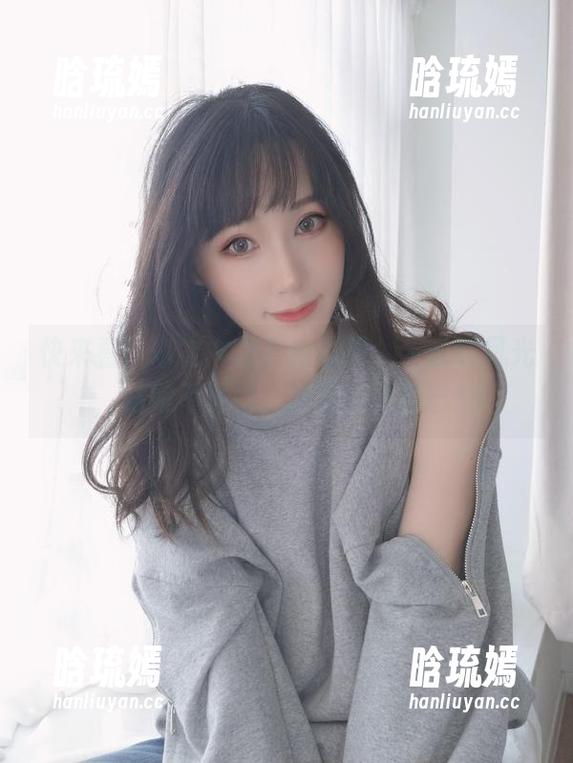 木之本果 快来看!木之本果户外原图,全自然风光,姑娘不要怕,风有点大而已!