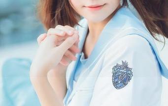 原图的奇思妙想：桜桃喵花见巫女，翻翻就明了
