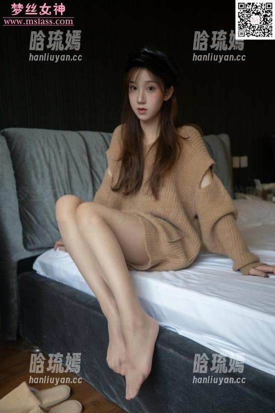 梦丝女神 - 看完乔儿的户外图片，我的审美观有点崩塌了！