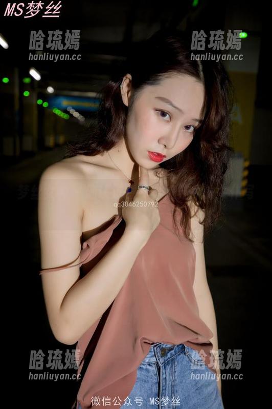 梦丝女神 - 确认过眼神，是苏柔的女仆写真了。