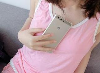 森萝财团 – 80D白丝？Aika最新写真里的妙趣横生！