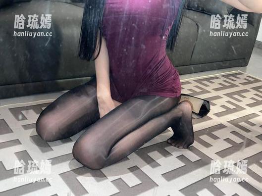 微密圈 - 沈汝凡超哇塞的日常自拍合集：我决定不加特效，让自己做最真实的“美图”工具。
