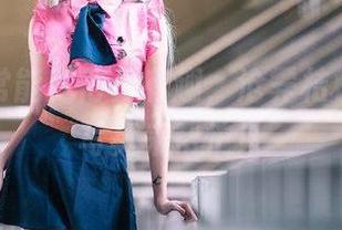 如果日常能变得更有趣，沧霁桔梗的全套写真来帮忙！