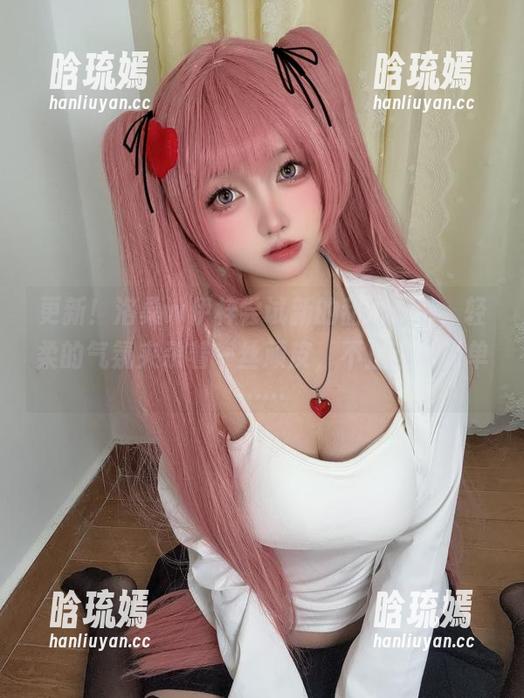 更新！洛桑w伊梓尝试新的甜心cos，轻柔的气氛夹杂着一丝顽皮，不止这么简单……