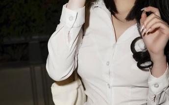 在炸蛋Boom的图包里，女巫到底有什么不同寻常的！