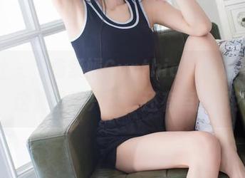 爱蜜社 – “杨紫嫣Cynthia”的私房作品：这夏日不只热，还有点甜呢？