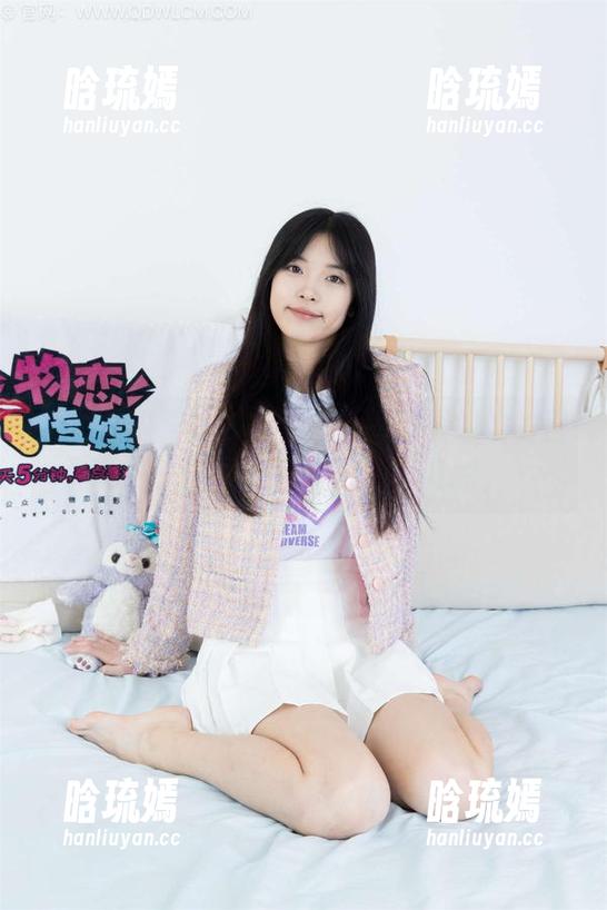 物恋传媒 - 在线上，婷婷的美图如她的日常——让人忍不住想多看几眼。