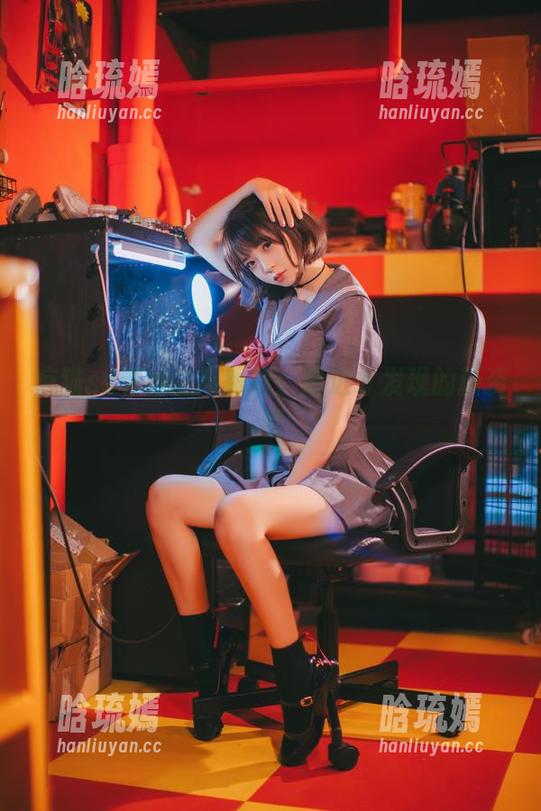 疯猫ss和她的高跟鞋：最近才发现的新资源