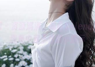 秀人网 – 资源满满，娜露Selena的女友图集中藏不住的小暗示