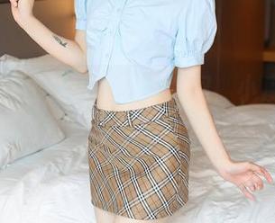 秀人网 – 在白裙的边缘徘徊，小魔女奈奈的全套写真今夜就给你惹火
