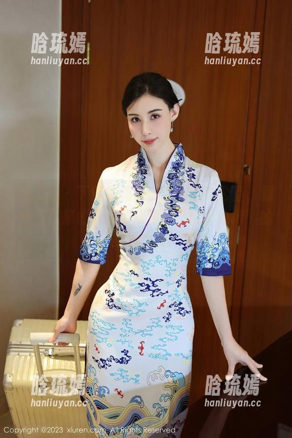秀人网 - 下载徐莉芝Botty的办公室，别被工作繁忙耽误了欣赏这“忙里偷闲”的绝妙之美！