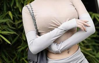 秀人网 – 美图专场：是小逗逗和她的油亮时刻，你敢来看吗？