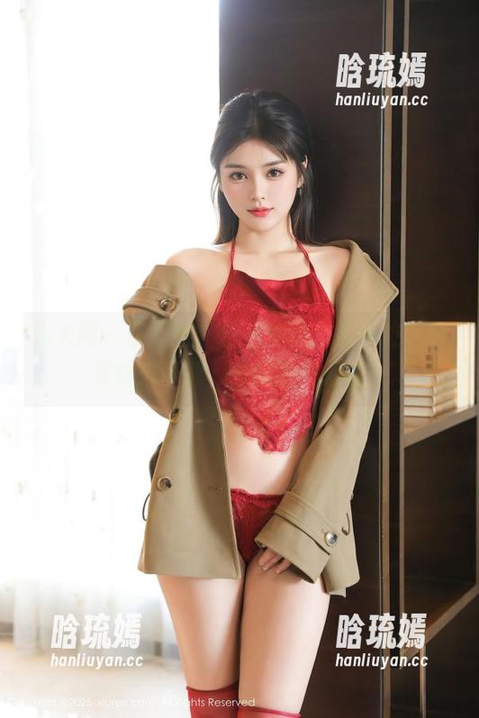 秀人网 - 陈思琪：白色网盘里的奇迹，大家快来下载，一键拯救颜值！